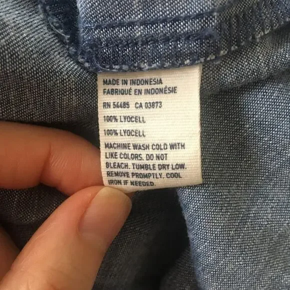 American Eagle Blue Denim Chambray Schoolgirl Uniform Mini Skirt Size Medium - Picture 6 of 6